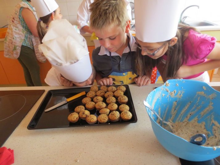 Počitniške ustvarjalnice – »Igrajmo se zgodbo«