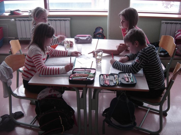 Poskusi z vodo v podaljšanem bivanju