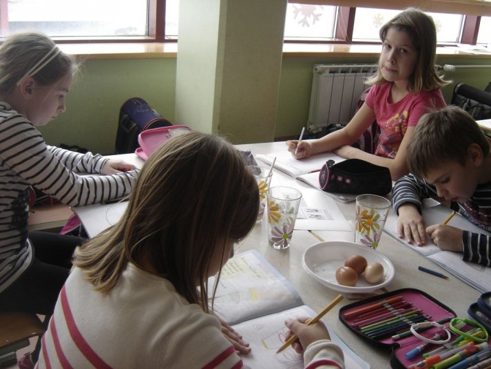 Poskusi z vodo v podaljšanem bivanju