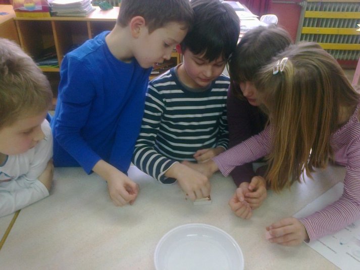 Poskusi z vodo v podaljšanem bivanju