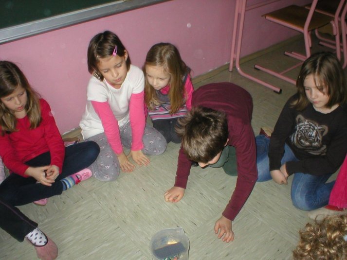 Poskusi z vodo v podaljšanem bivanju