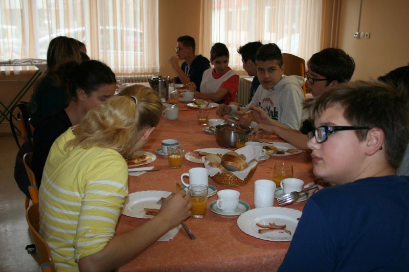 Tradicionalni slovenski zajtrk 2014