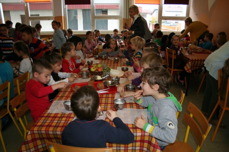 Tradicionalni slovenski zajtrk 2014