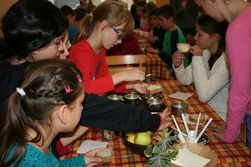 Tradicionalni slovenski zajtrk 2014