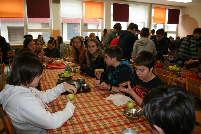 Tradicionalni slovenski zajtrk 2014