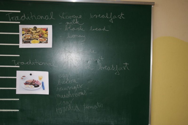 Tradicionalni slovenski zajtrk 2014