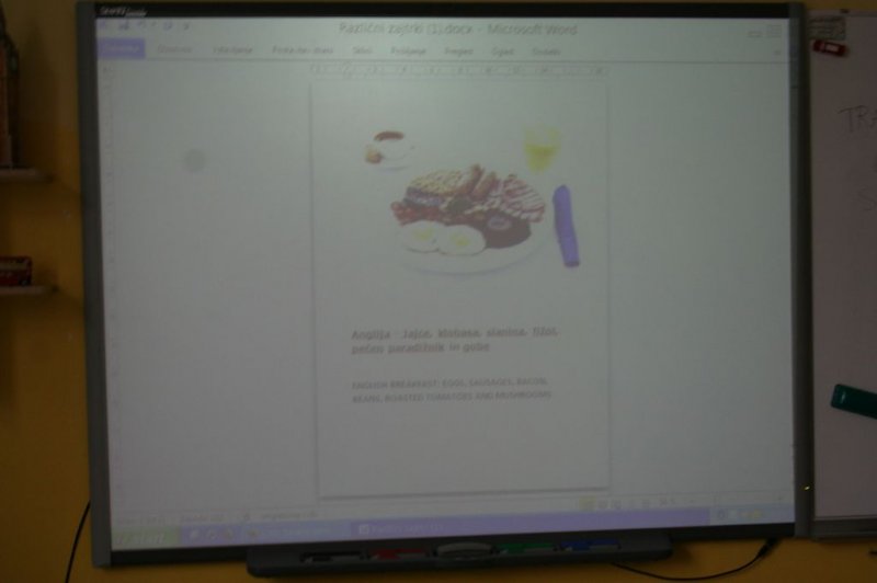 Tradicionalni slovenski zajtrk 2014