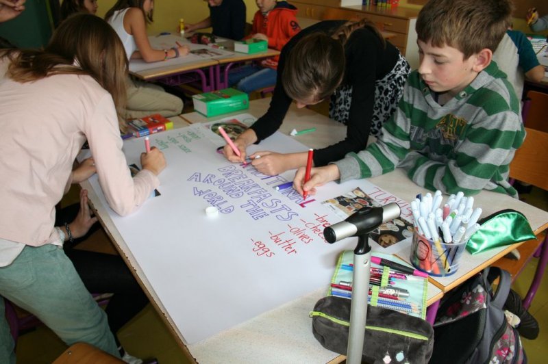 Tradicionalni slovenski zajtrk 2014
