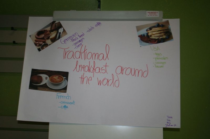 Tradicionalni slovenski zajtrk 2014