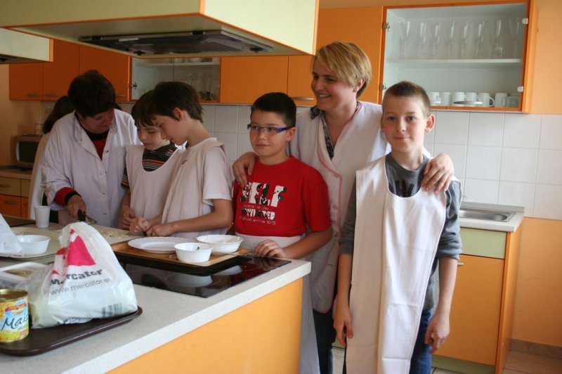 Šolski zeliščni vrt