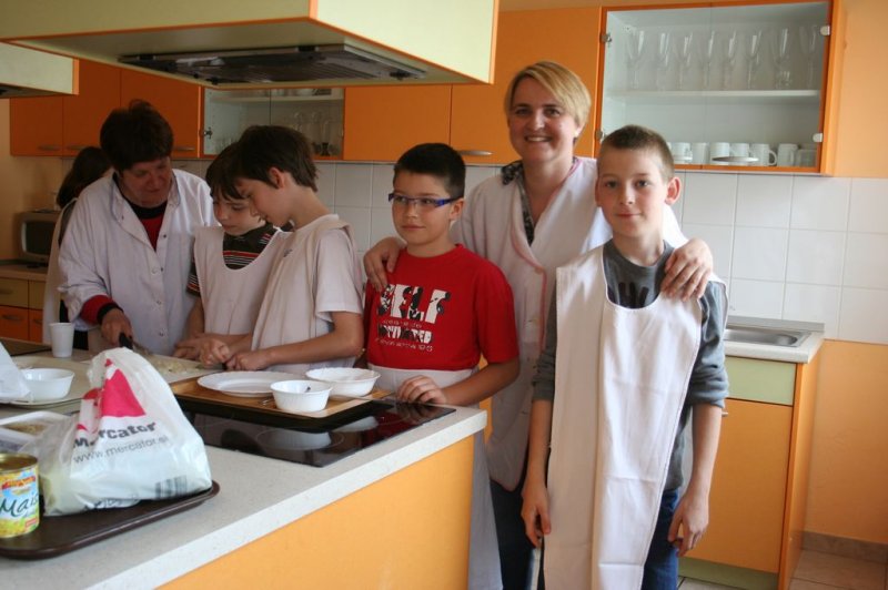 Šolski zeliščni vrt