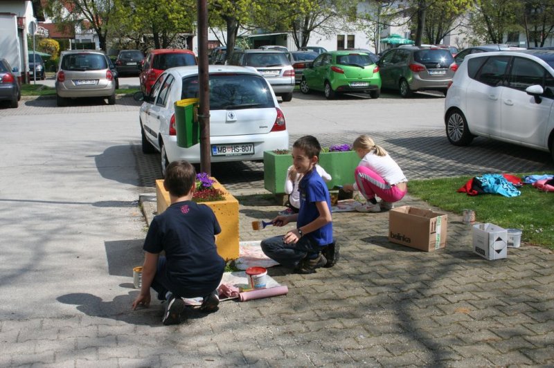 Šolski zeliščni vrt