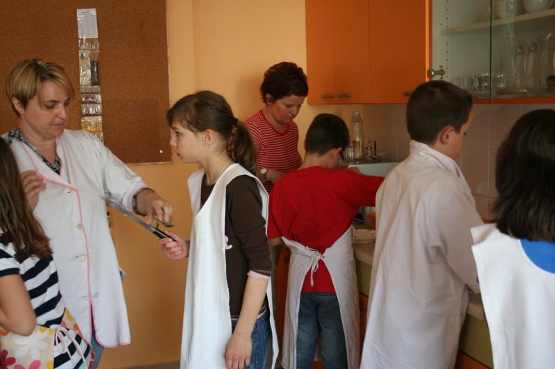 Šolski zeliščni vrt