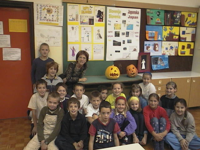 certi_c.JPG (59075 bytes)