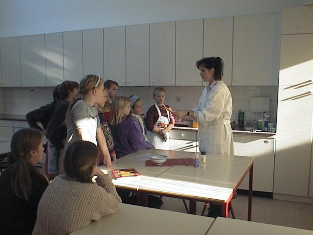 uvod.JPG (35098 bytes)