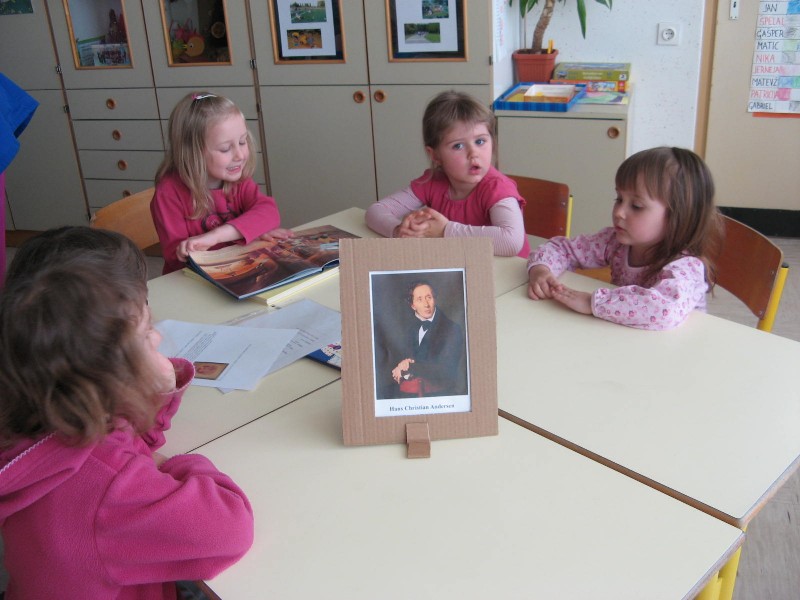 druženje ob knjigah (16).JPG