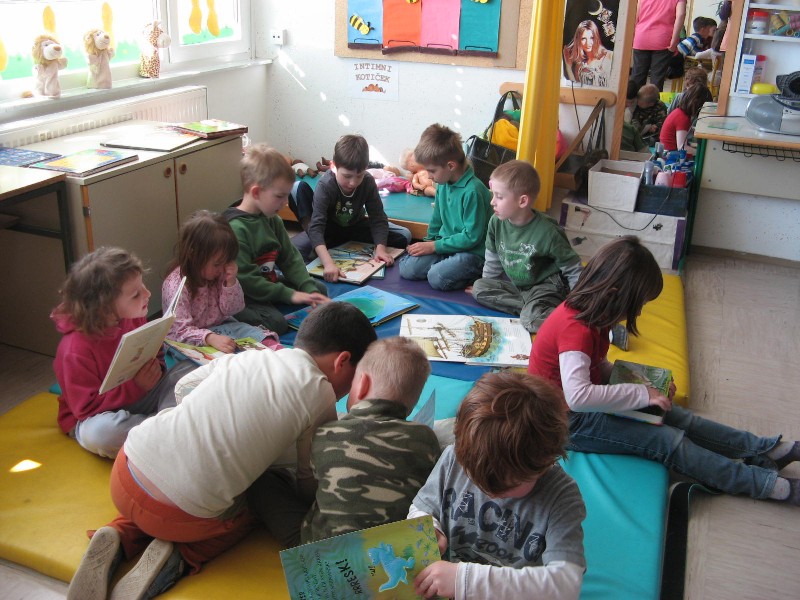 druženje ob knjigah (3).JPG