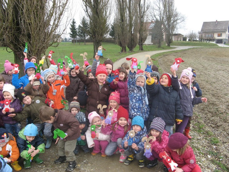 iskanje zajčkovega presenečenja (14).JPG