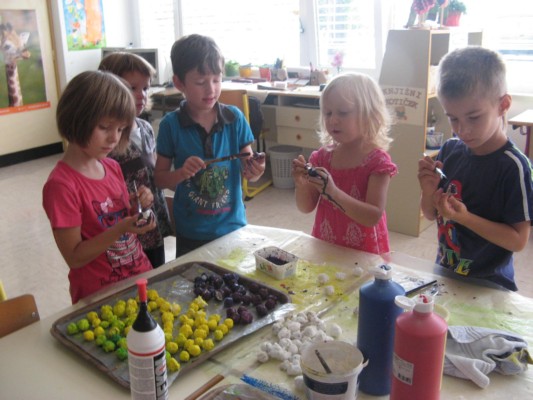 izdelujemo grozdje (2).JPG