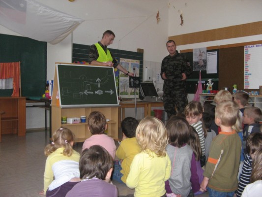 obisk vojakov 11.JPG