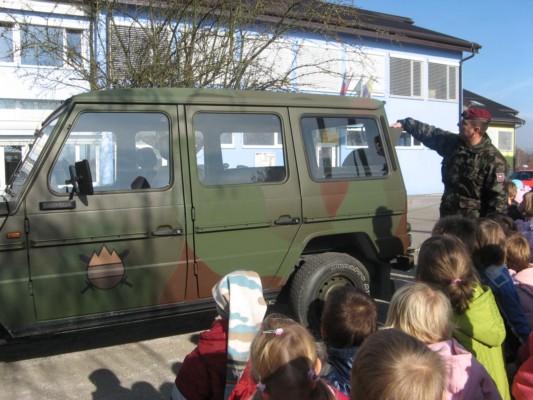 obisk vojakov 13.JPG