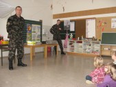 obisk vojakov 01.JPG