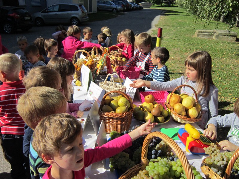 Jesenska tržnica (12).JPG