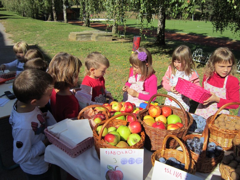 Jesenska tržnica (5).JPG