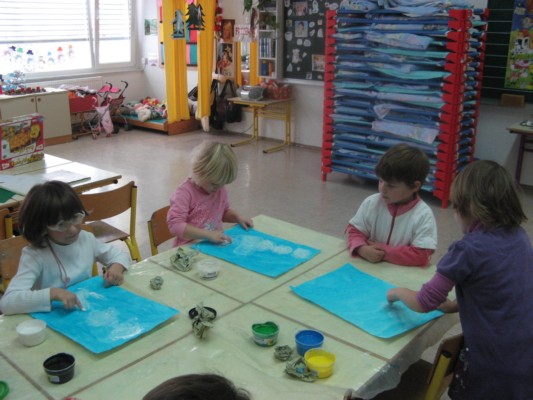 snežaki malo drugače.JPG