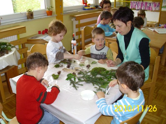 izdelava venčka.JPG