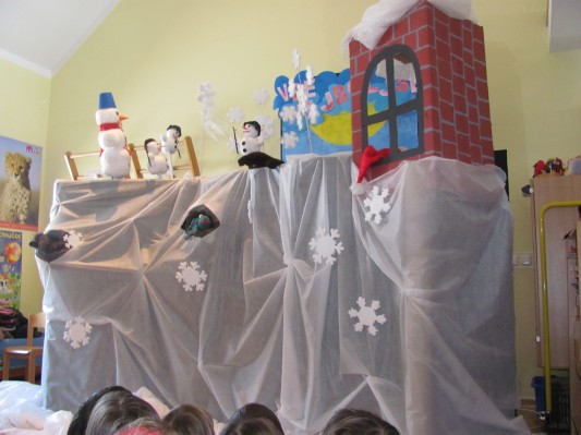 lutkovna predstava.JPG