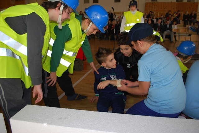 ZAKLJUČNA PRIREDITEV NARAVNE IN DRUGE NESREČE - POTRES 