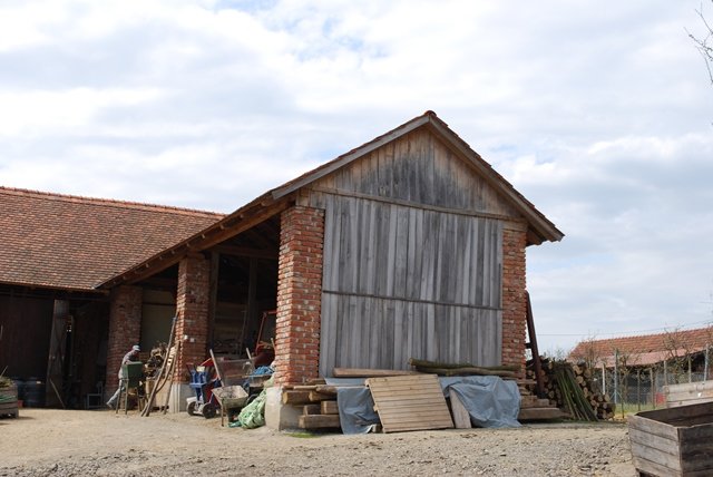 USTVARJALNE DELAVNICE