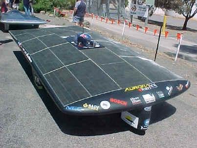 solar_car.jpg (82461 bytes)