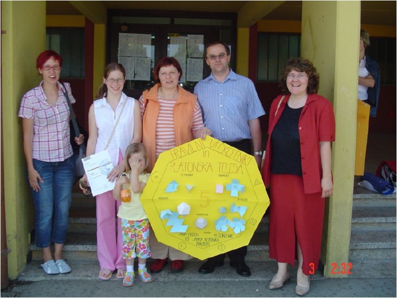 Nasmejani obrazi in zlato priznanje govorijo namesto nas.