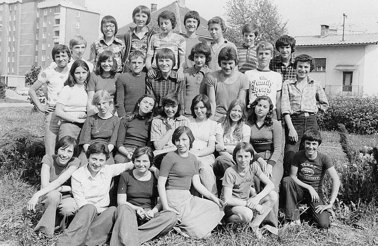 8cx.jpg (251633 bytes)