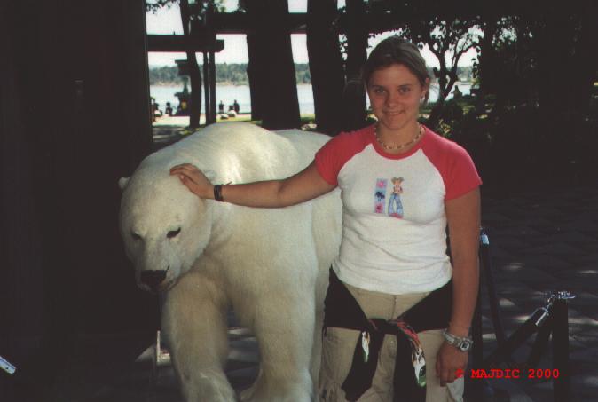 Severni medved pred Frammuseet - seveda ni živ