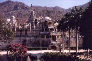 D�ainisti�ni tempelj Ranakpur