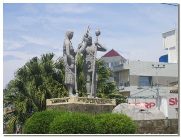 Kip �Adama in Eve� Minehasov v Manadi