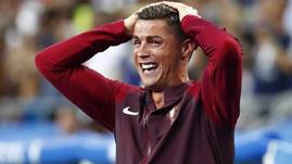 Rezultat iskanja slik za ronaldo euro 2016 crying